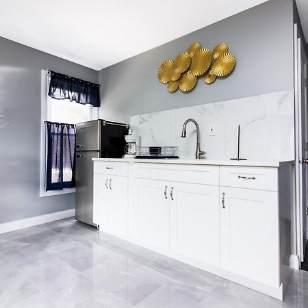 Quaint 1 Bedroom Apartment Sleeps 2-3, Near Niagara Falls Exterior photo
