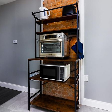 Quaint 1 Bedroom Apartment Sleeps 2-3, Near Niagara Falls Exterior photo